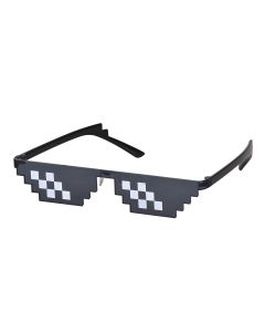 Swagger glasses in black and white.  These swag glasses are the perfect festival wear accessory to compliment your festival outfit. Pretty little thing.