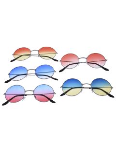 Round sunglasses with two tone lenses.  Round sunglasses make a great festival wear accessory to your festival outfit.  Pretty little thing.